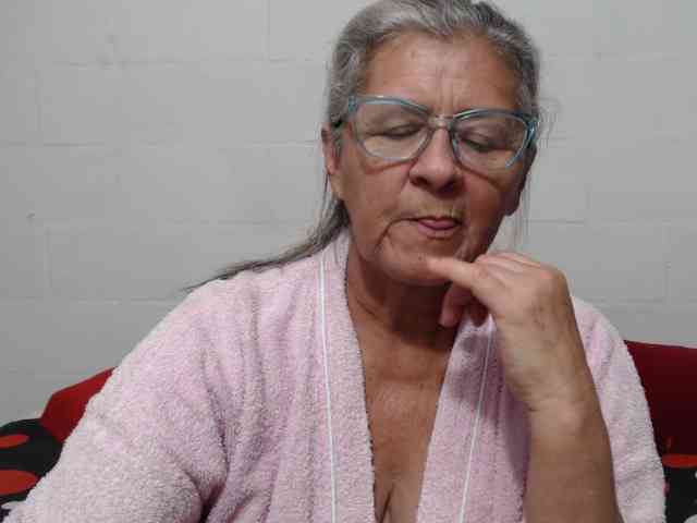 candy-mature candy-mature