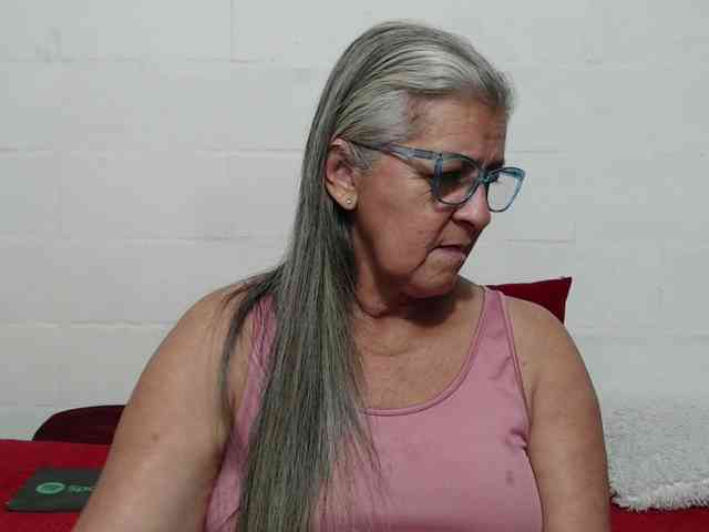 candy-mature webcam