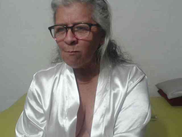 candy-mature webcam