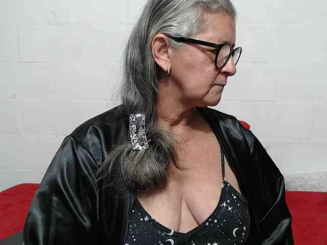 candy-mature webcam