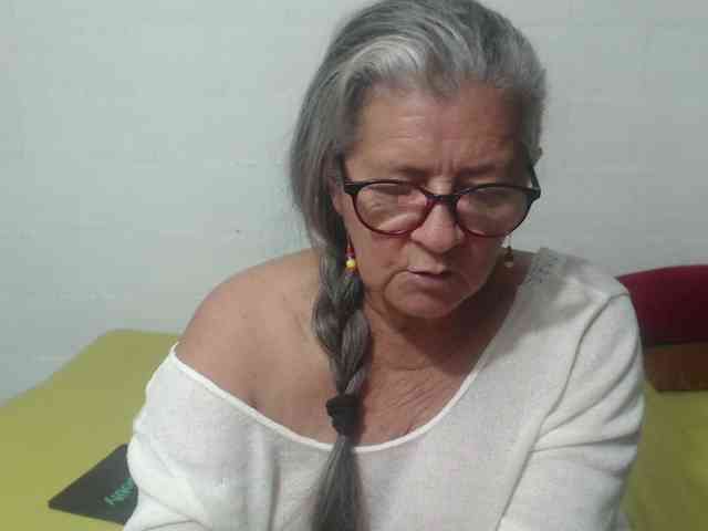 candy-mature webcam