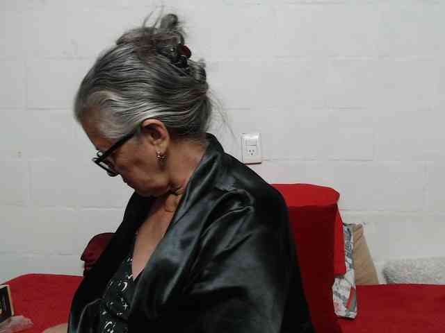 candy-mature webcam
