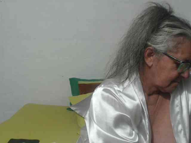 candy-mature webcam