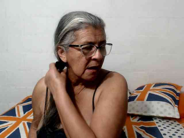 candy-mature webcam
