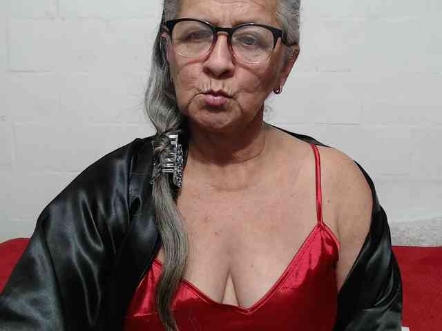 candy-mature webcam