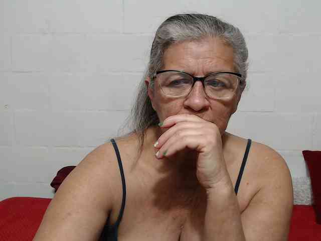 candy-mature webcam