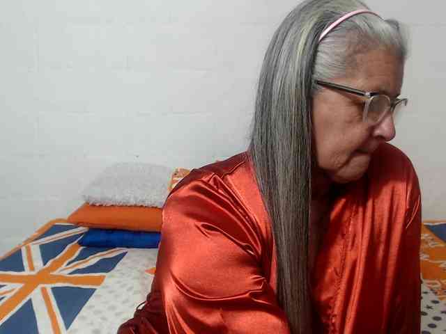candy-mature webcam