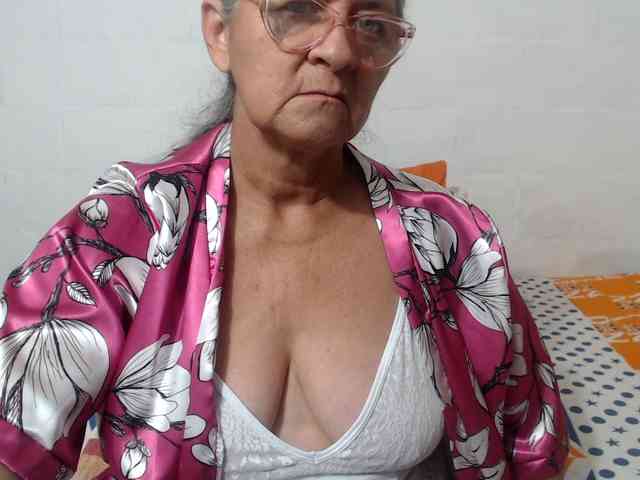 candy-mature webcam