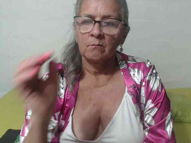 candy-mature webcam