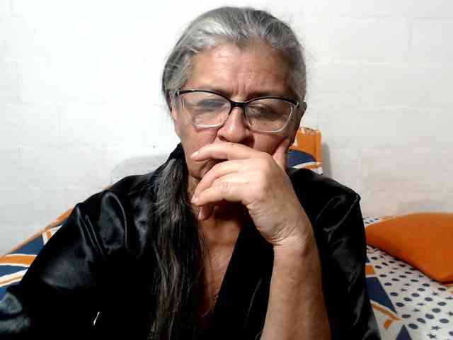 candy-mature webcam