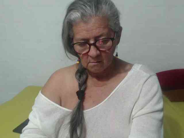 candy-mature webcam