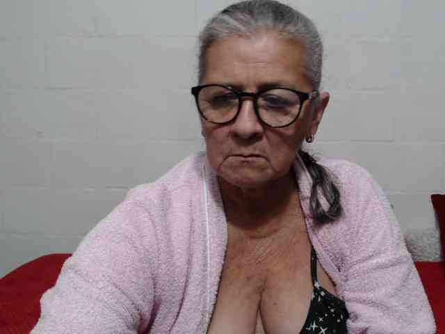 candy-mature webcam