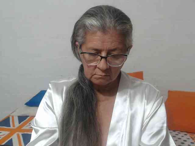 candy-mature webcam