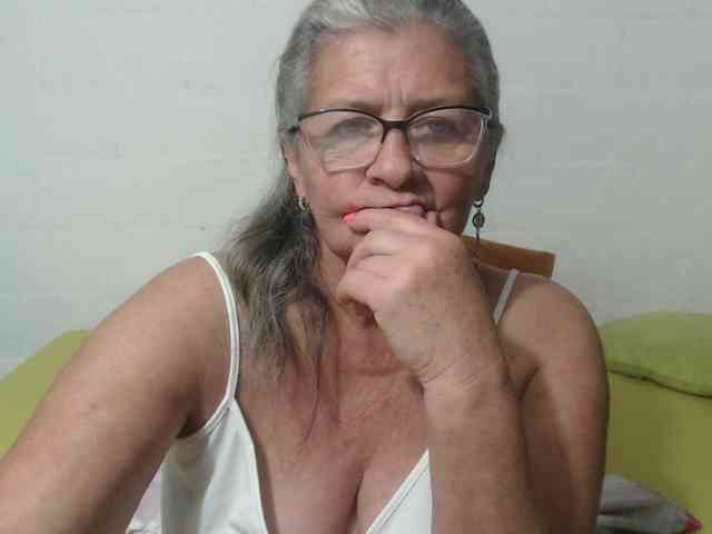 candy-mature webcam