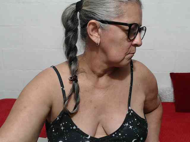 candy-mature webcam