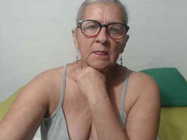 candy-mature webcam
