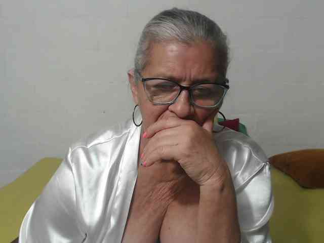candy-mature webcam