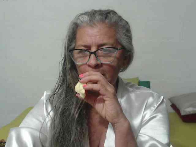 candy-mature webcam