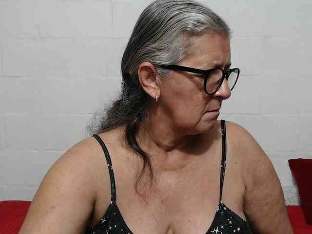 candy-mature webcam