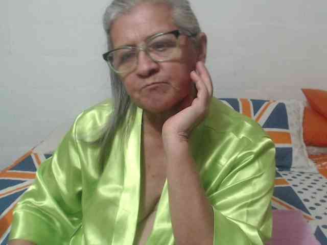 candy-mature webcam