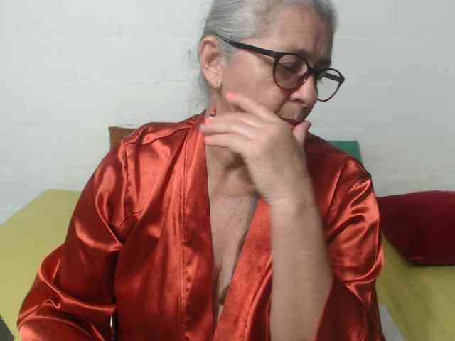 candy-mature webcam