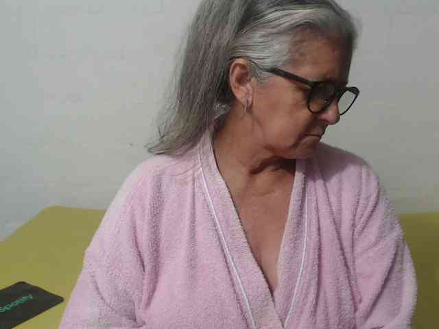 candy-mature webcam