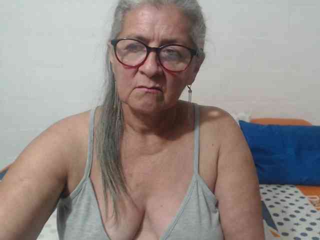 candy-mature webcam