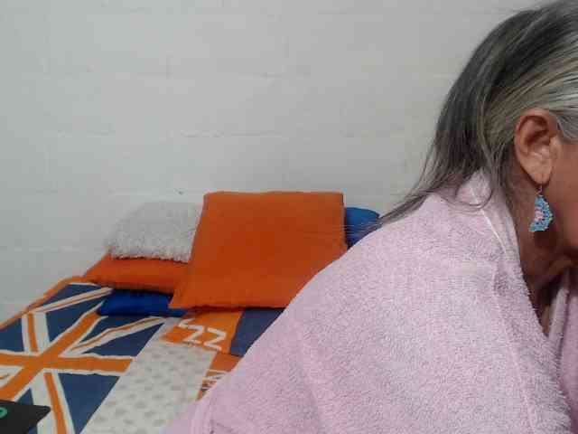 candy-mature webcam