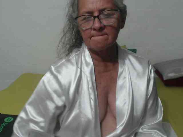 candy-mature webcam