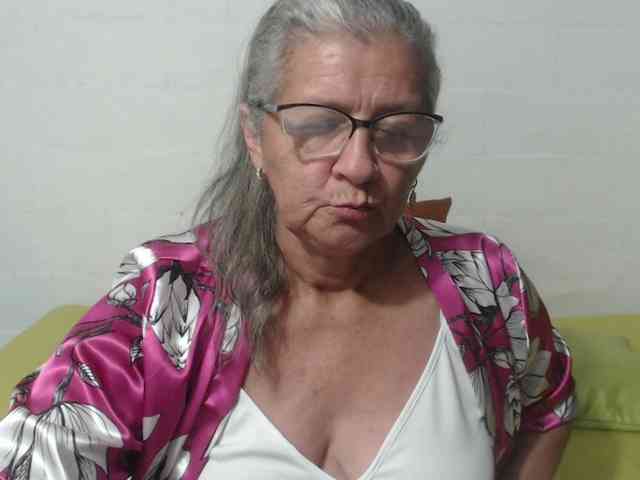candy-mature webcam