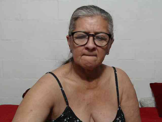 candy-mature webcam