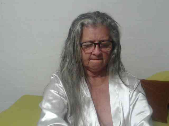 candy-mature webcam