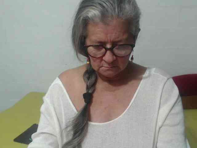 candy-mature webcam