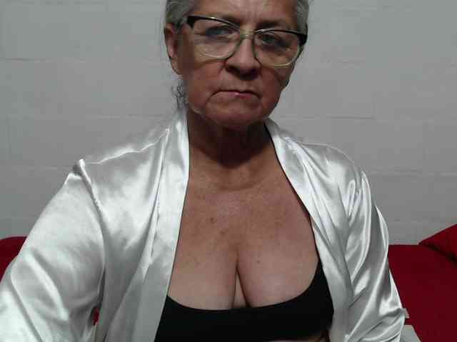 candy-mature webcam