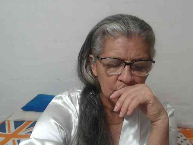 candy-mature webcam