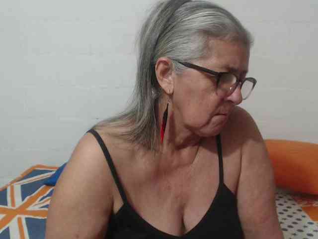 candy-mature webcam
