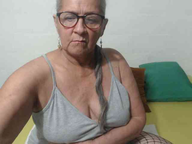 candy-mature webcam