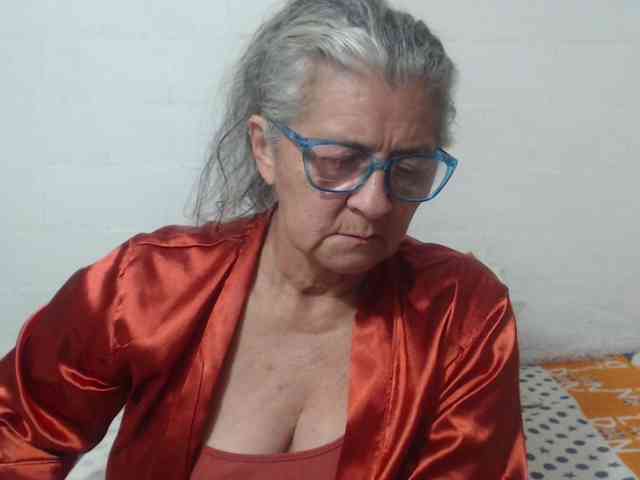 candy-mature Live Webcam on BongaCams