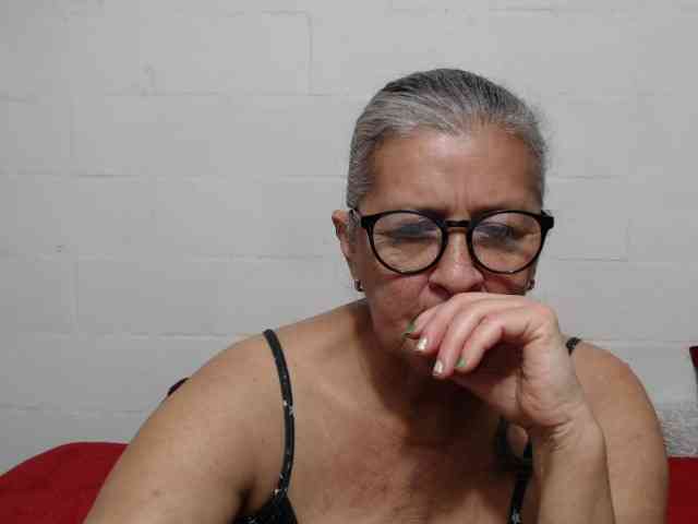 candy-mature webcam