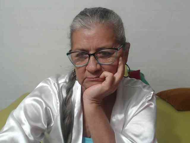 candy-mature webcam