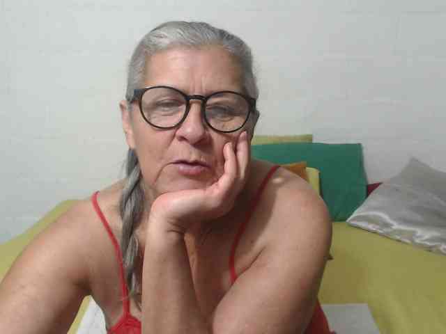 candy-mature webcam