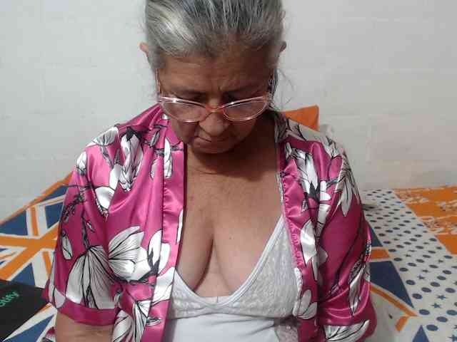 candy-mature webcam