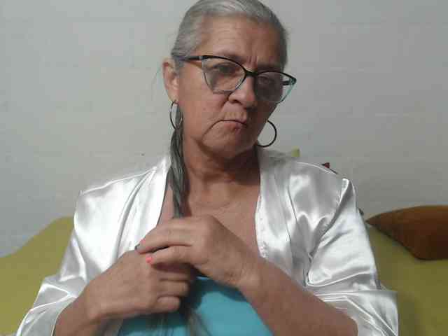candy-mature webcam