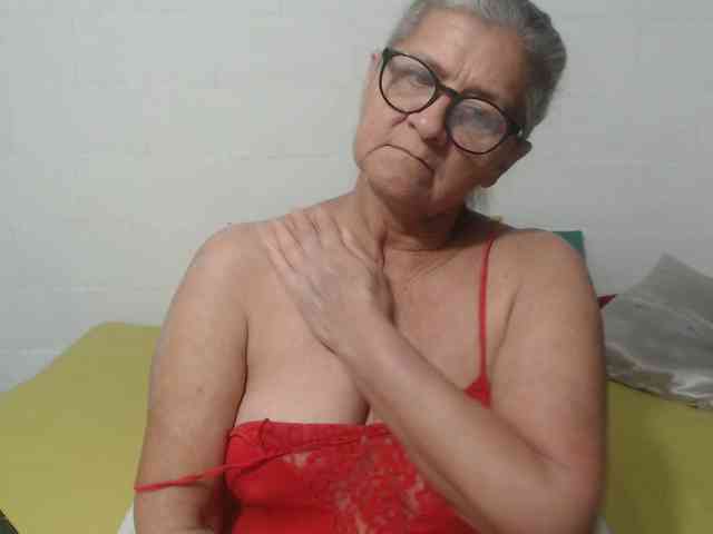 candy-mature webcam