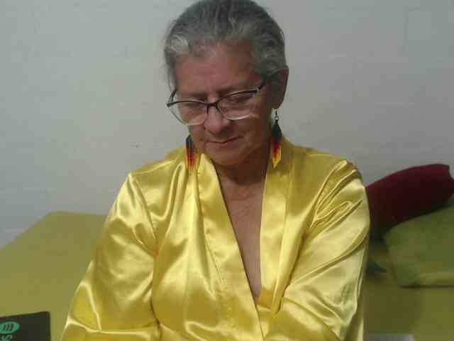 candy-mature webcam