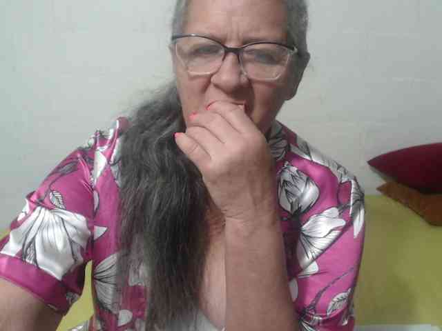 candy-mature webcam