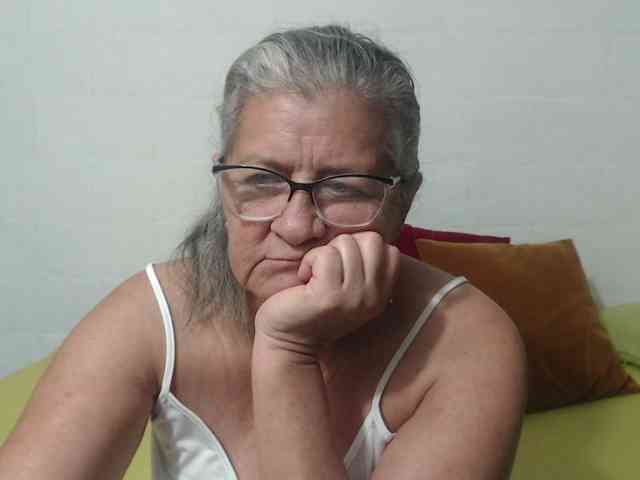 candy-mature webcam