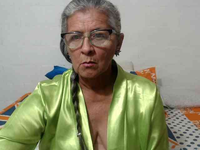candy-mature webcam