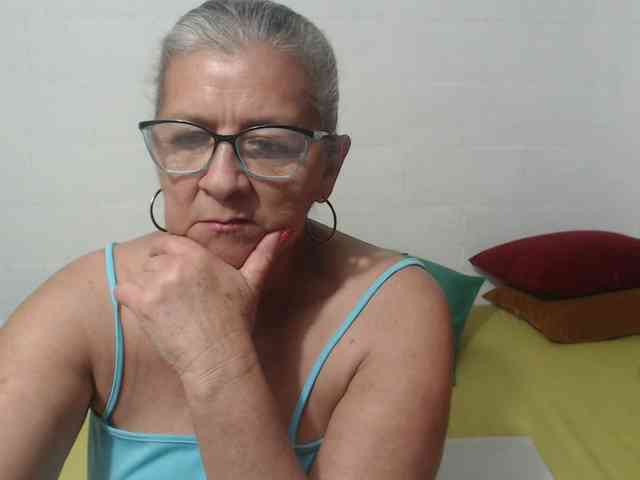 candy-mature webcam