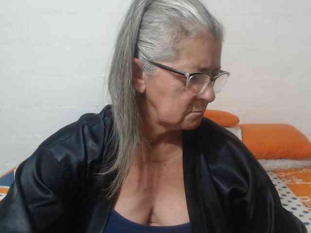 candy-mature webcam